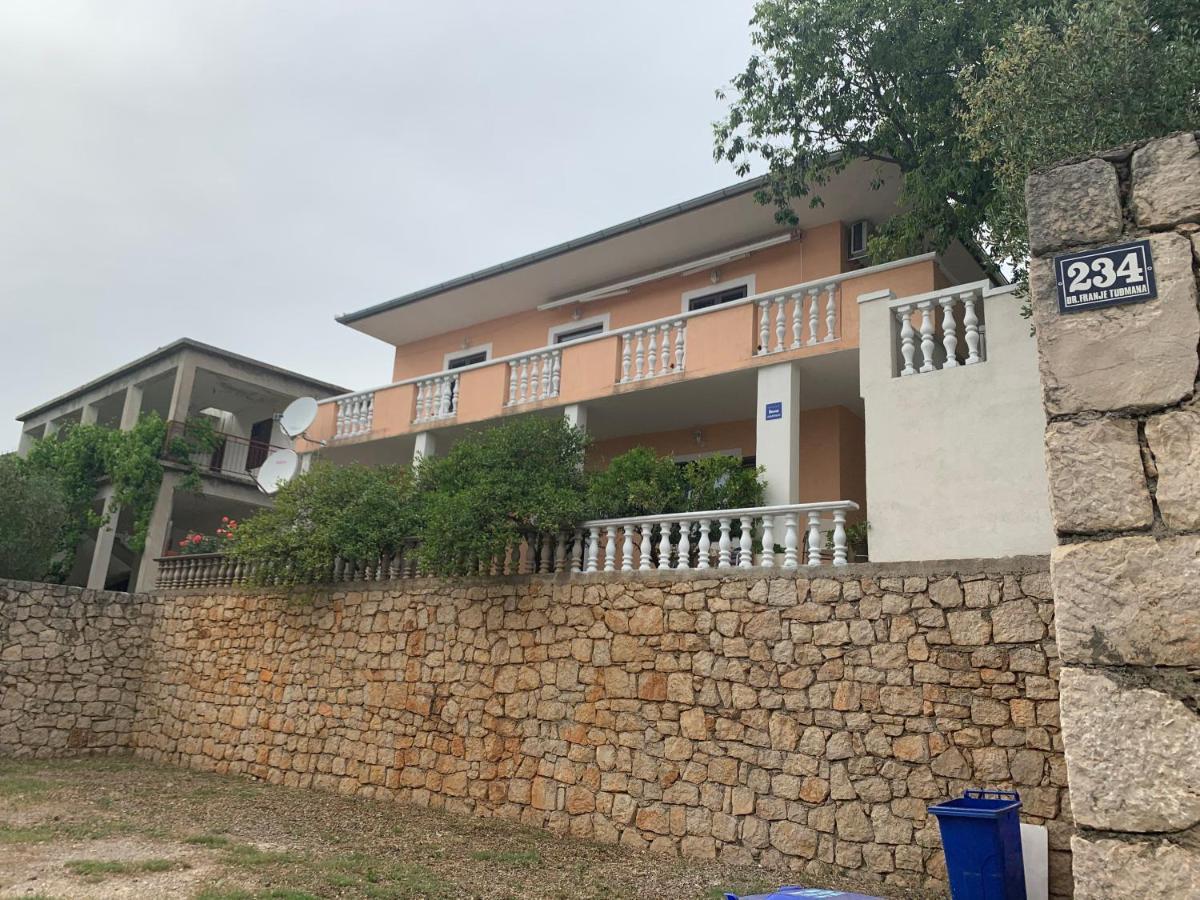 Apartmani Spomenka 셀리네 외부 사진
