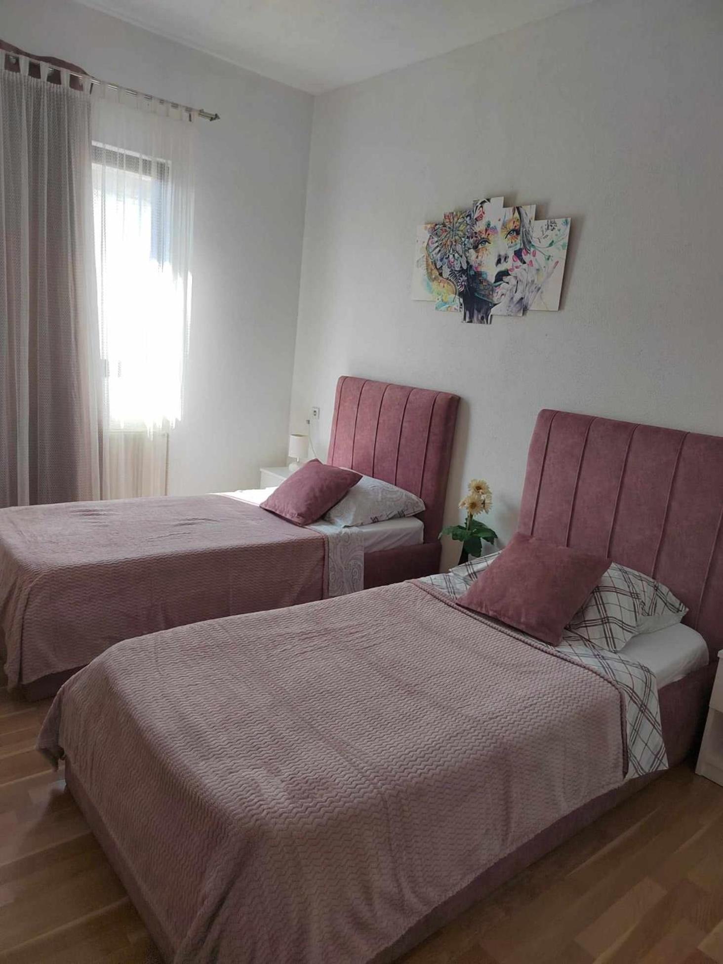 Apartmani Spomenka 셀리네 외부 사진