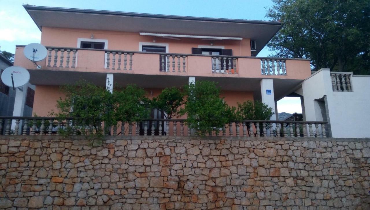 Apartmani Spomenka 셀리네 외부 사진